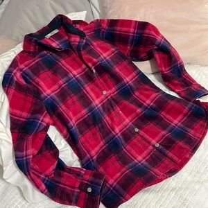 Colorful pink and blue flannel button up!